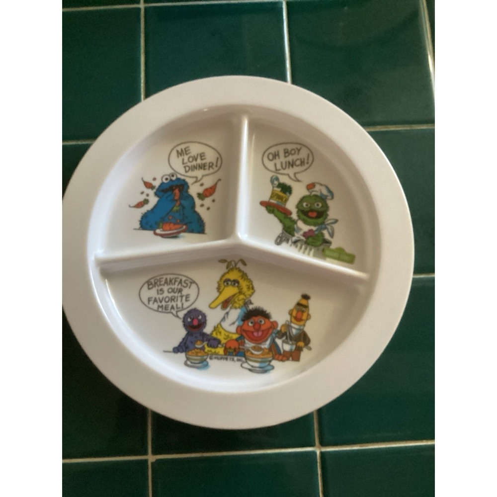 Sesame Street Muppets Round Divided Childs Plastic Plate - Vintage Artisan Ware